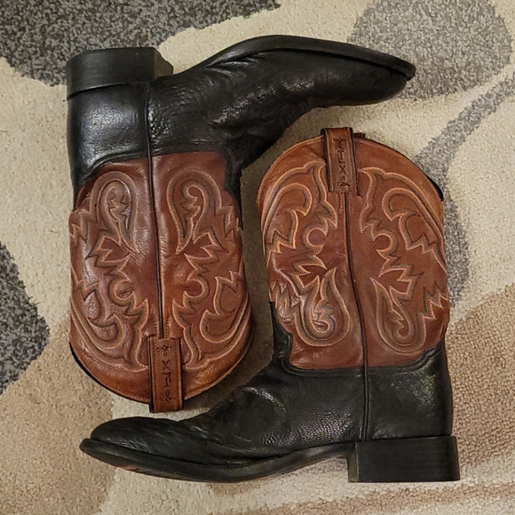 Tony Lama Cowboy Boots, Size 11 D - Picture 5 of 13